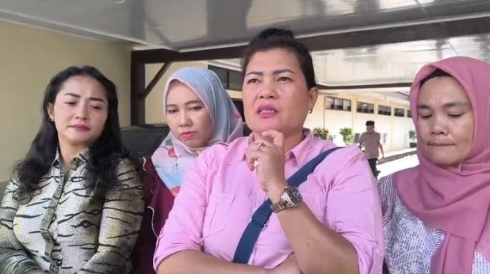 Ngadu ke DPR, Puluhan Keluarga di Padangsidimpuan Rugi Rp10,2 Miliar Setelah Diduga Ditipu Oleh Politisi