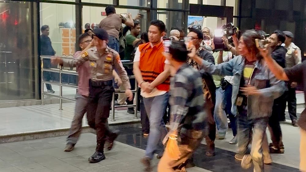 KPK Tahan Tiga Tersangka Korupsi Pembangunan Gedung Pemkab Lamongan