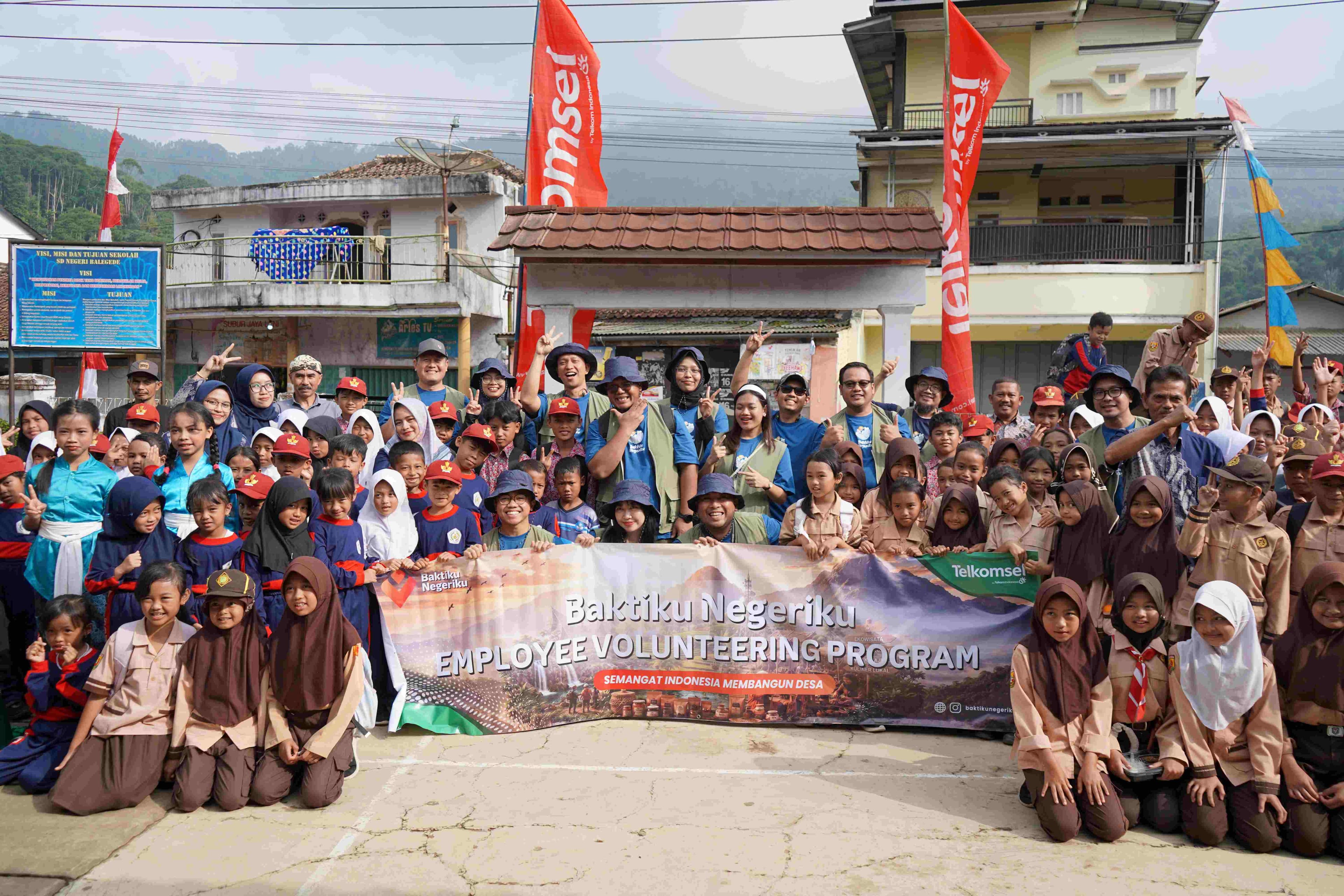 Melalui Baktiku Negeriku 2026, Telkomsel Perkuat Pemberdayaan Desa Berbasis Kolaborasi Karyawan