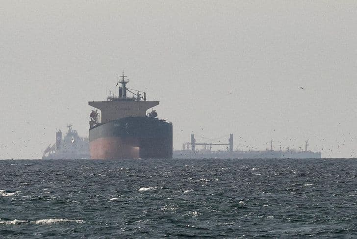 AS Longgarkan Sanksi, Iran Diizinkan Jual Minyak Lagi Usai Kesepakatan Damai dengan Trump