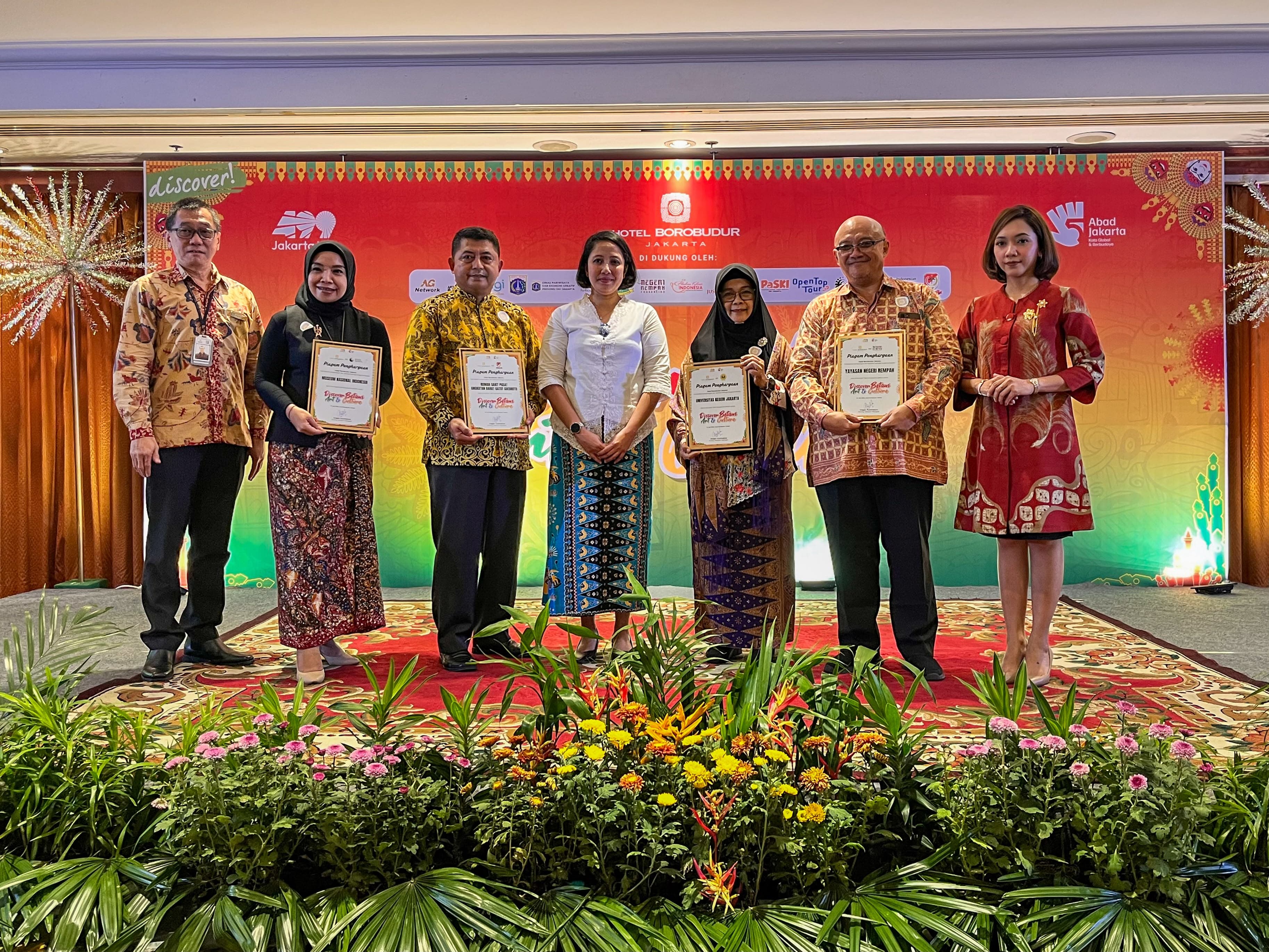 Sambut HUT Jakarta ke-499, Hotel Borobudur Jakarta Gelar Discover Betawi Art & Culture