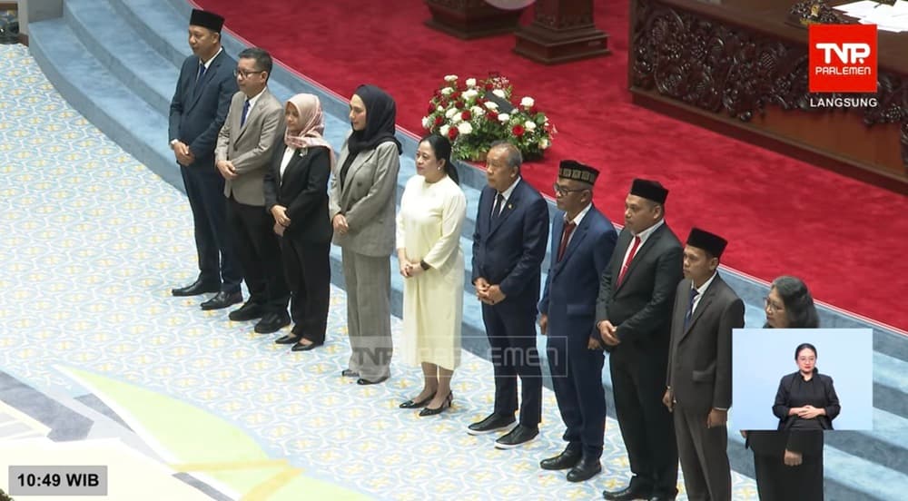 DPR Setujui Tujuh Anggota Komisi Informasi Pusat