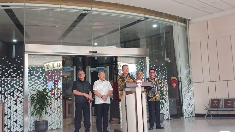 Febrie Adriansyah Akui Rumah di Sentul Miliknya, Mengklaim Uang yang Ditemukan Polisi Ada Pemiliknya