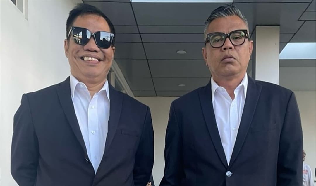 Sempat Jadi Pertanyaan Netizen, Ini Alasan Abdel Tak Terlihat di Rumah Duka Temon