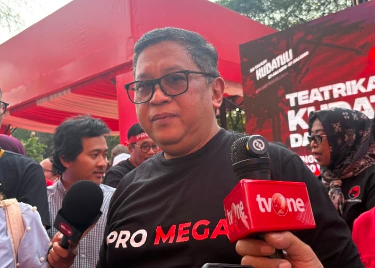 Hasto Kritik Febrie Adriansyah Tak Pakai Rompi Tahanan: Jangan Ada Perlakuan Berbeda di Hadapan Hukum