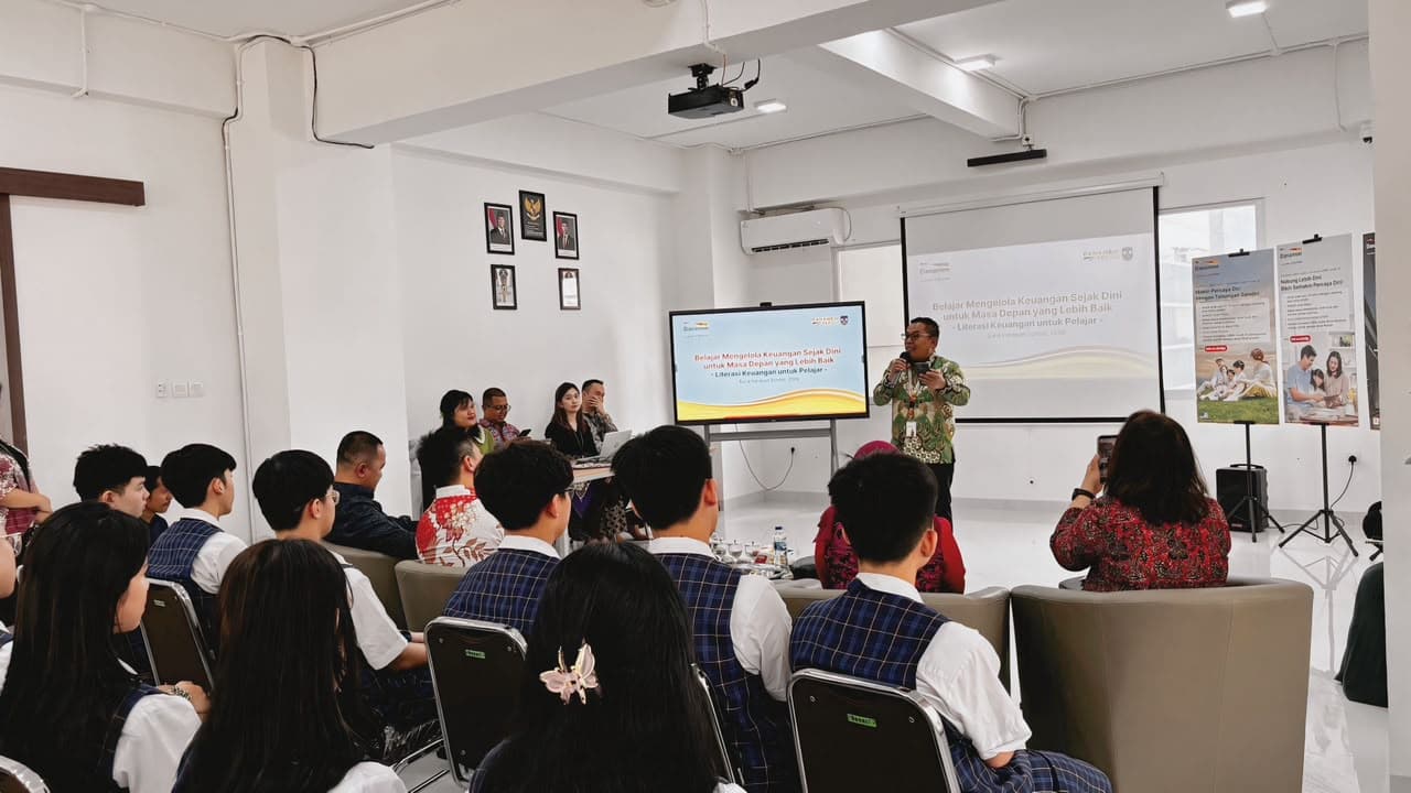 Danamon Gelar Literasi Keuangan di Jambi Dorong Generasi Muda Lebih Cerdas Finansial