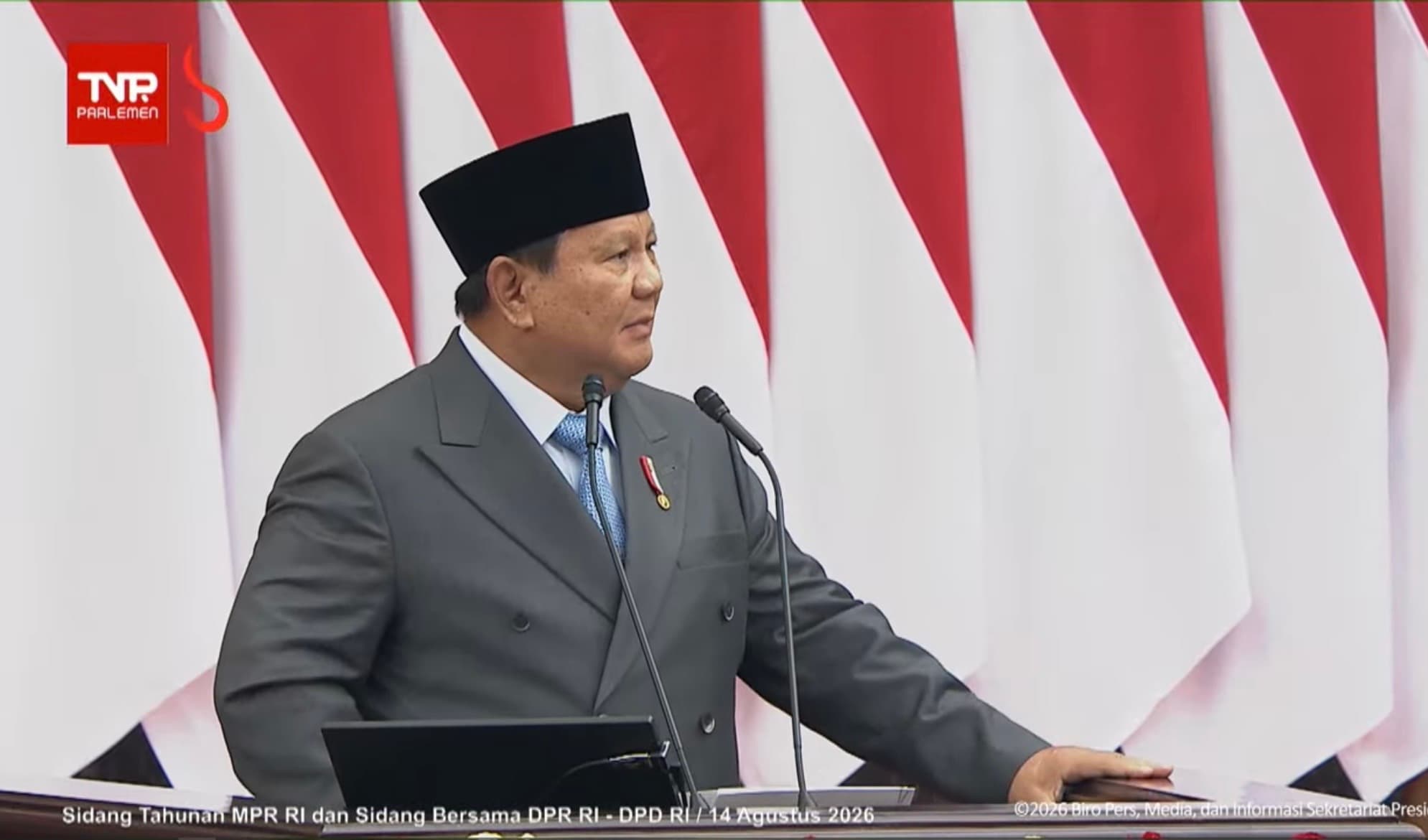 Prabowo Bikin Petani Tersenyum: Pangkas 145 Aturan Penyaluran Pupuk hingga Harga Turun 20 Persen