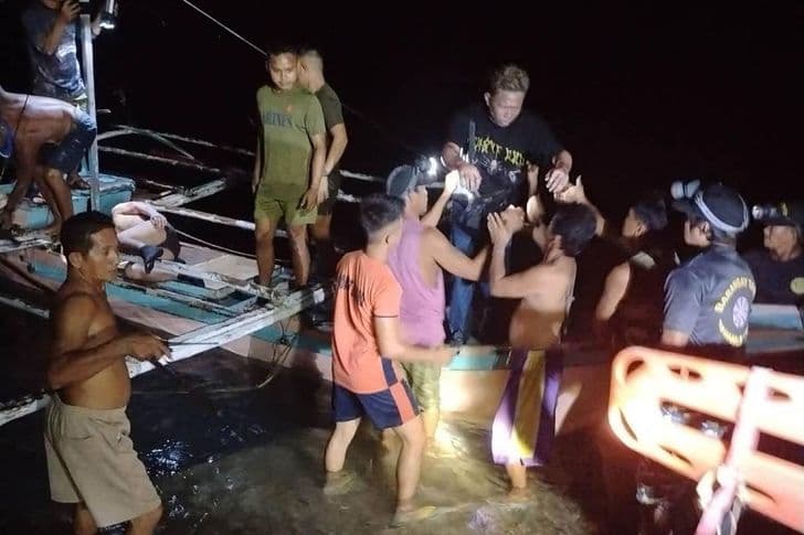 Tragedi Kapal Feri Terbakar di Filipina Semakin Memilukan. Sedikitnya 76 Orang Meninggal Dunia