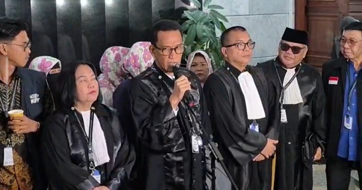 Lontarkan Pernyataan Keras, Refly Harun: Gibran Tidak Punya Ijazah Setingkat SLTA