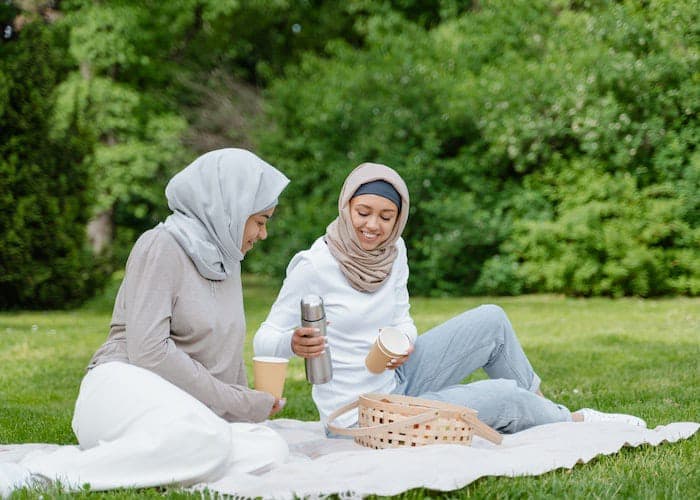 50 Ucapan Hari Sahabat Sedunia 2025 yang Penuh Makna dan Islami