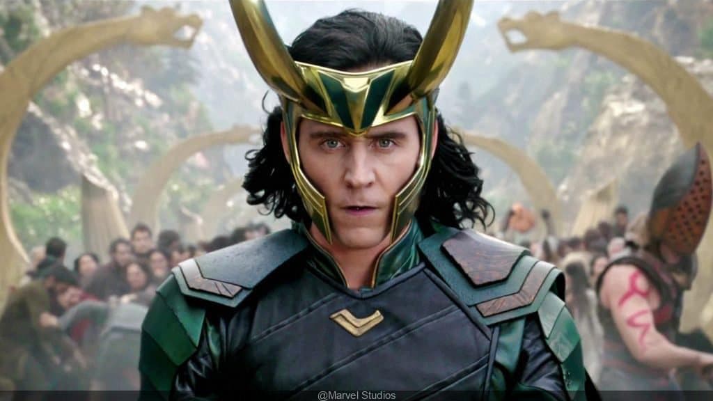 Enggak Cuma Loki, Ini Deretan Film Yang Diperankan Tom Hiddleston