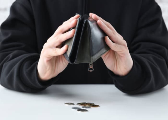 5 Doa Saat Merasa Kekurangan, Solusi Agar Tidak Takut  Bokek Uang Habis 