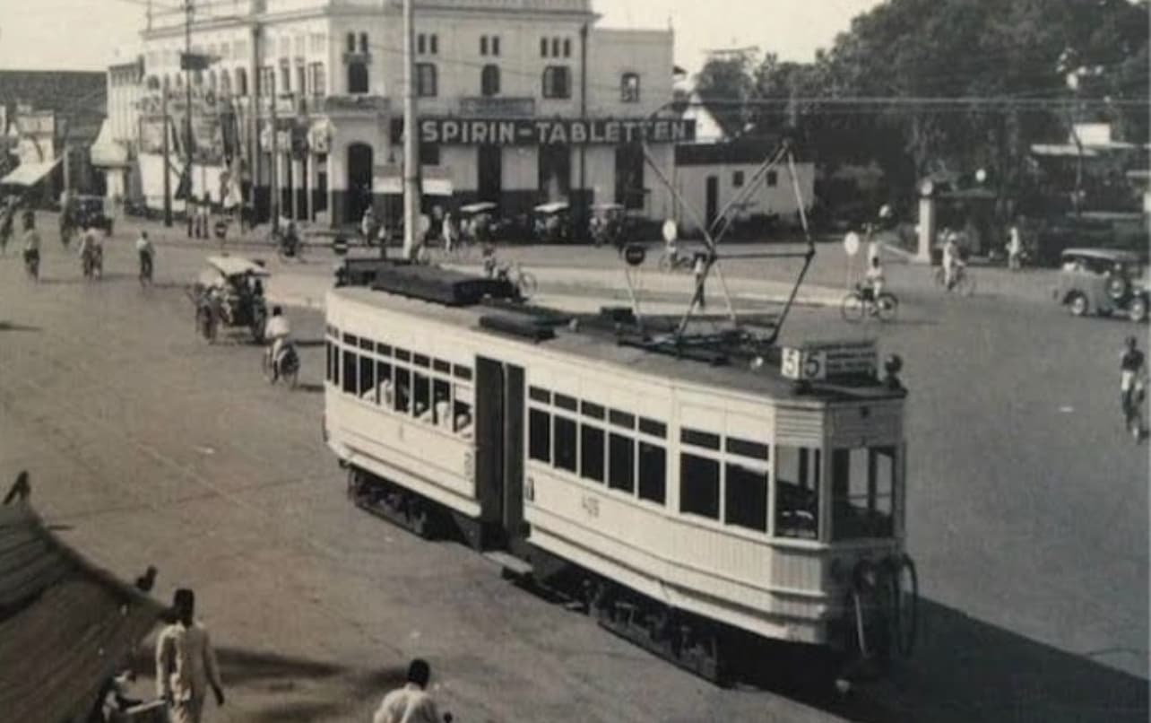 Sejarah 5 Transportasi Umum Jakarta Di Masa Lalu, Mulai Dari Bemo Hingga Trem