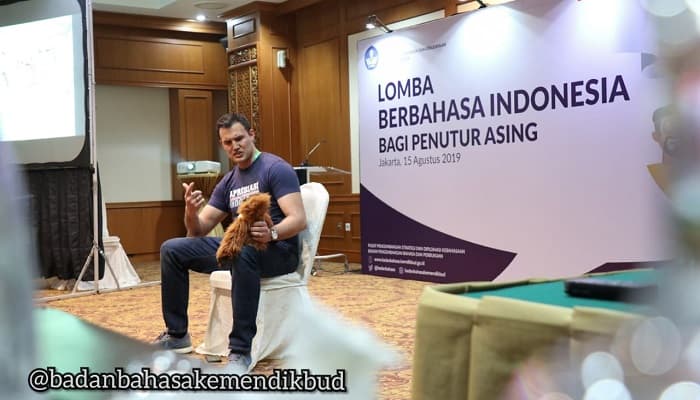 Menurut Kalian, Mengapa Kita Perlu Mengadakan Kolaborasi Budaya? Ini 8 Alasannya