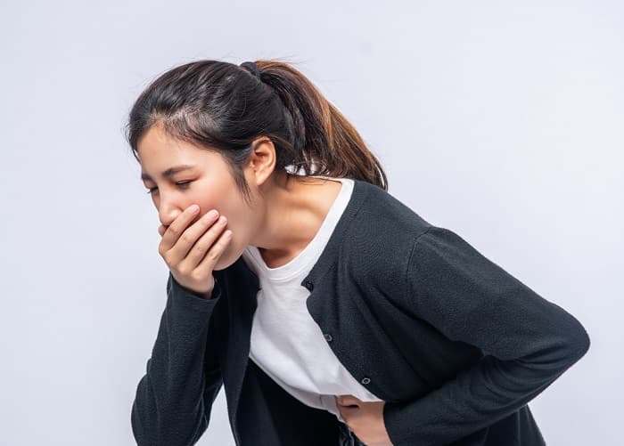 Apakah Muntah Bisa Membatalkan Puasa? Simak Penjelasannya Berikut Ini