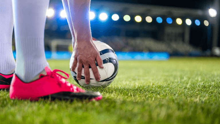 Penelitian PFA: Satu dari Lima Pesepakbola Profesional Menggunakan Snus atau Produk Tembakau untuk 'Bersantai'