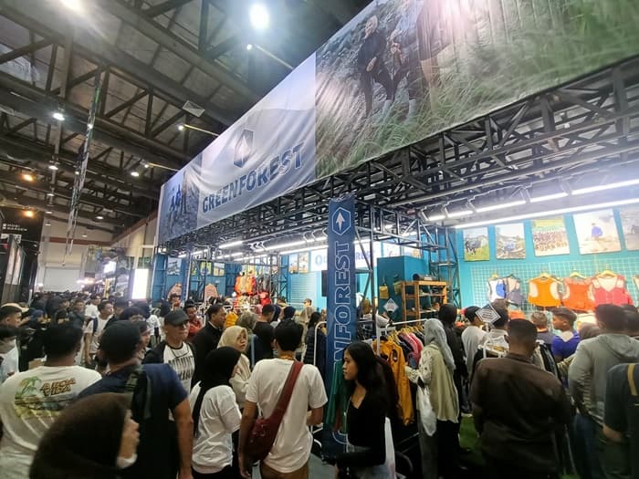 INDOFEST 2024 Resmi Dibuka, Pengunjung Serbu Perlengkapan Outdoor Bertabur Diskon