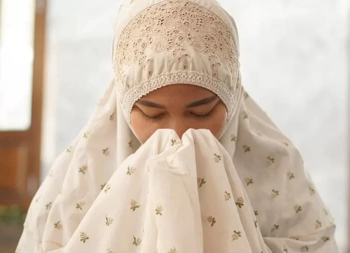 Niat Sholat Tarawih Sendiri 11 Rakaat dan Tata Caranya Lengkap