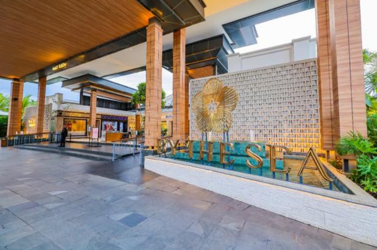 PIK Jadi Destinasi Belanja Lebaran: Fashion, Dekorasi, dan Promo Spesial!