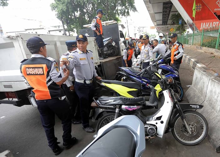 Parkir Liar Jadi Tantangan Besar dalam Mewujudkan Jakarta Kota Global
