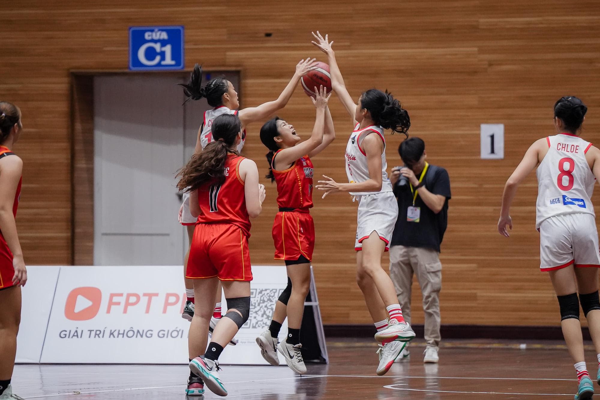 Budisatrio Djiwandono Apresiasi Perjuangan Timnas Basket Indonesia Putri U-16 Lolos Piala Asia FIBA 2025