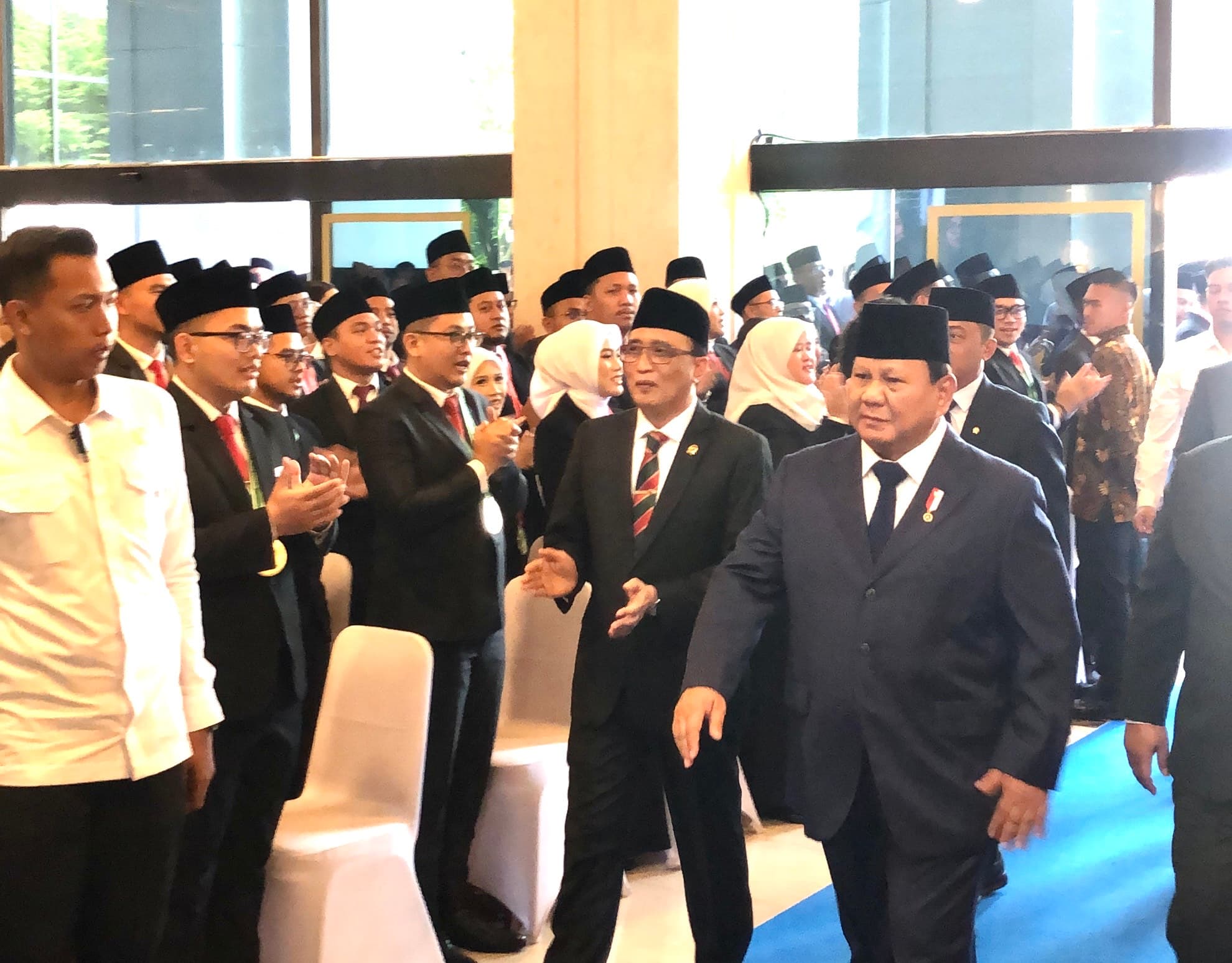 Prabowo Hadiri Langsung Pengukuhan Seribu Hakim di Mahkamah Agung