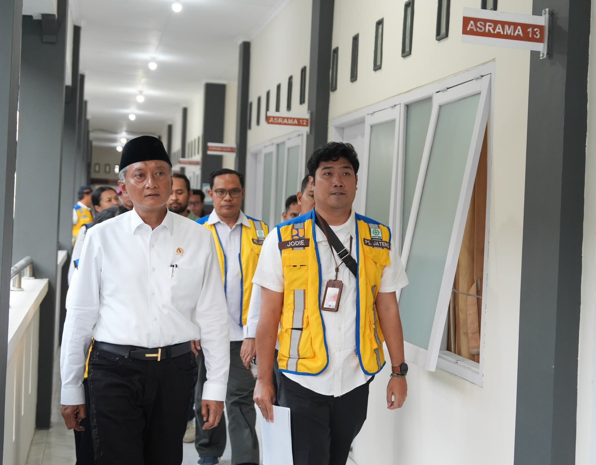 Pemerintah Bangun Ulang Ponpes Al Khoziny dari Nol, Menag: Tragedi Ini Harus Jadi Titik Balik Keamanan Pesantren