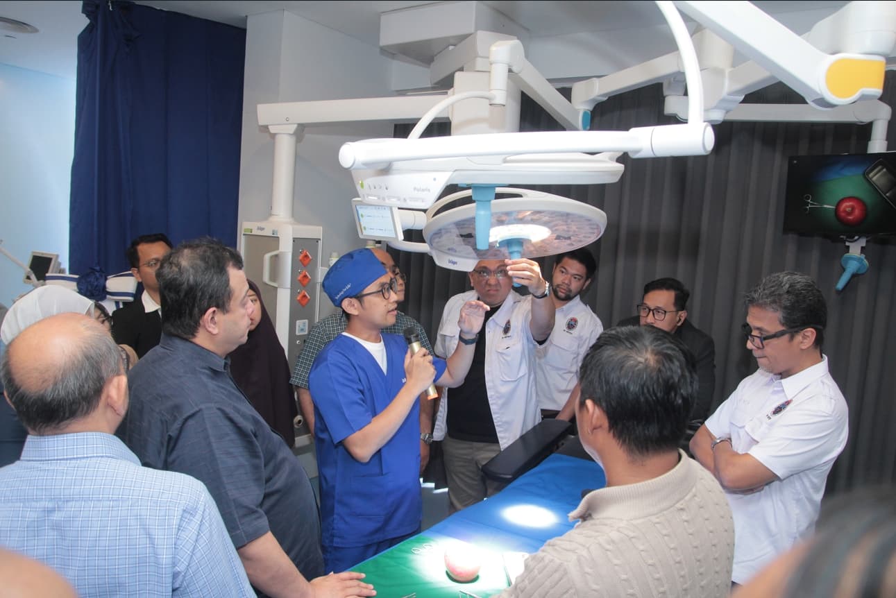 Dräger Indonesia Luncurkan New Polaris Surgical Light, Tingkatkan Presisi Pencahayaan Operasi