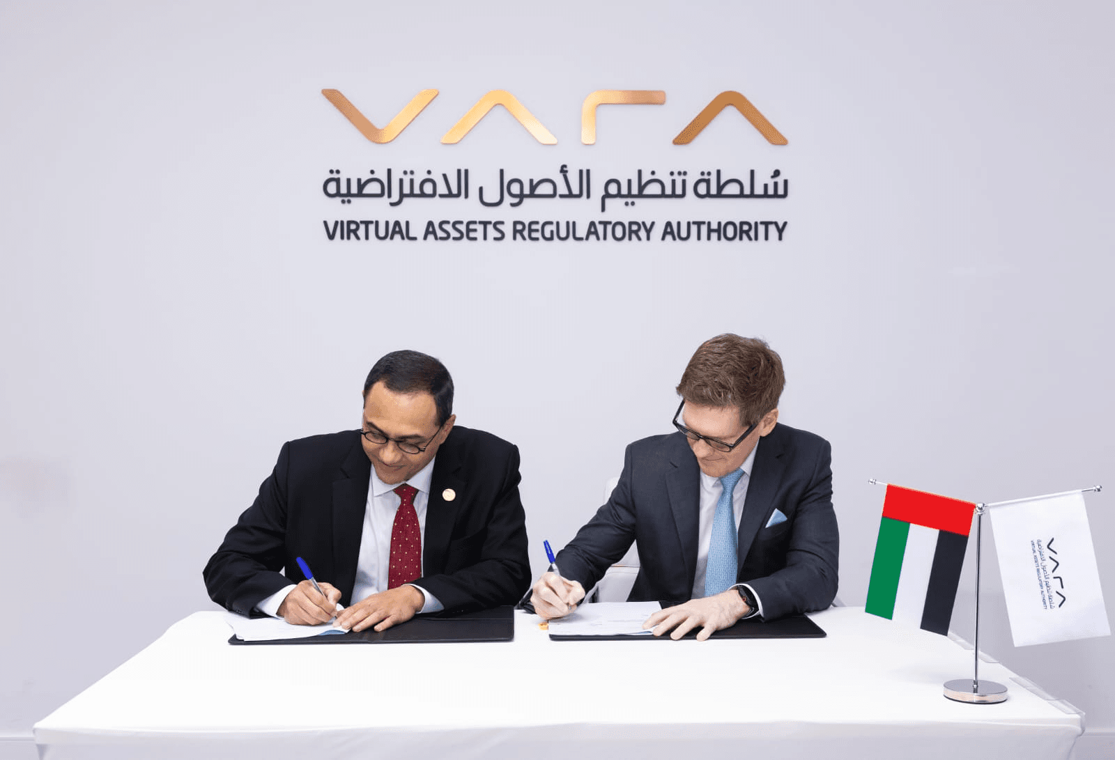 OJK Gandeng VARA Perkuat Pengawasan Lintas Batas Aset Digital