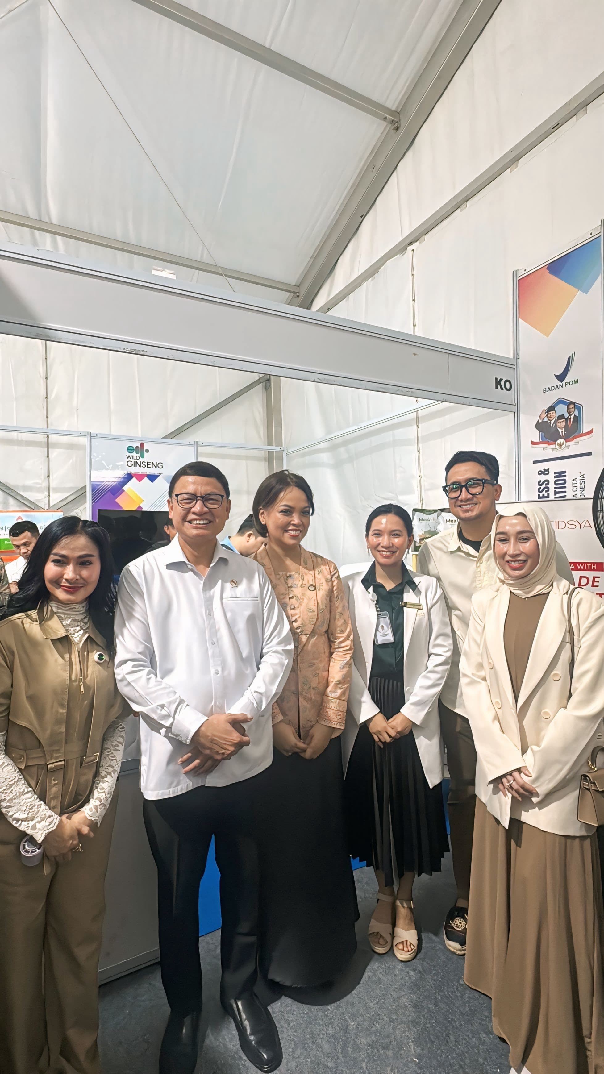 Dokter Reza Gladys Meriahkan Acara BPOM Gebyar ABG