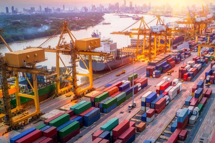BPS: Neraca Perdagangan RI Surplus USD41 Miliar Sepanjang 2025