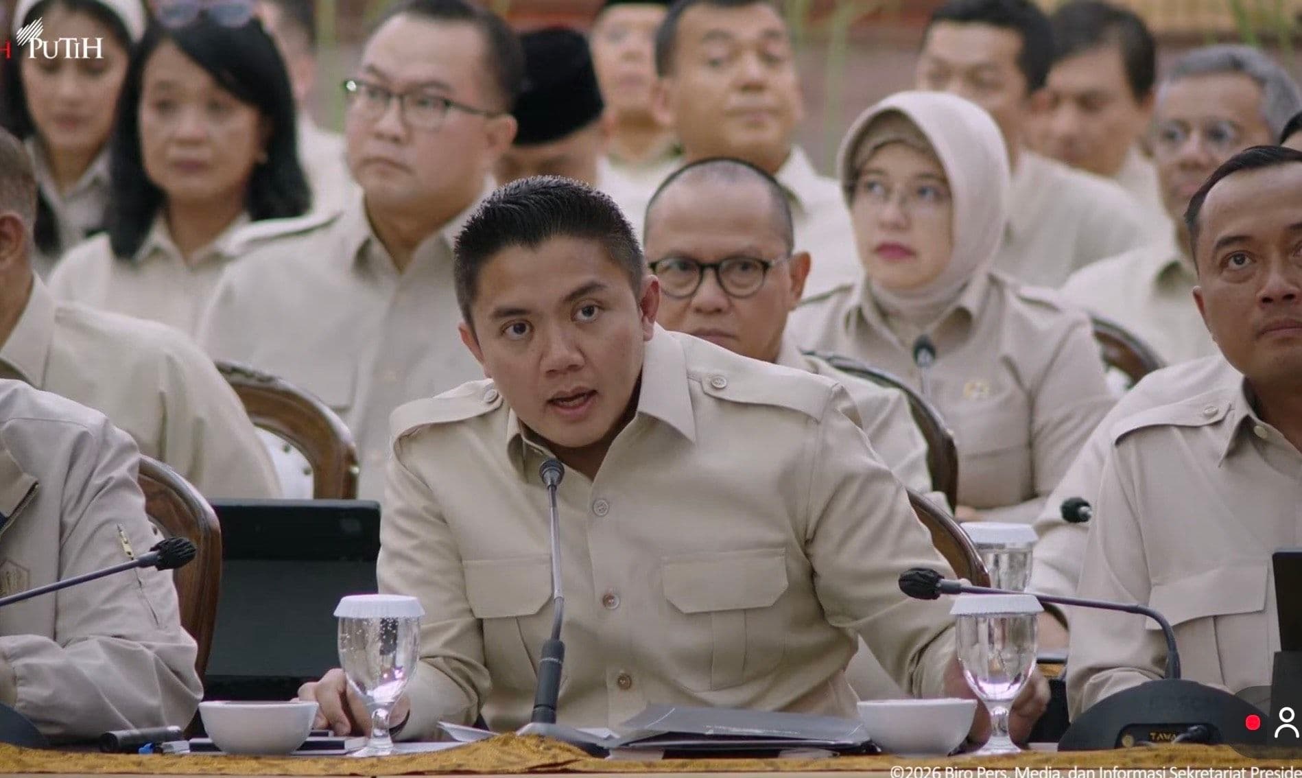 Hendri Satrio: Beda Persepsi Publik terhadap Teddy dan Purbaya