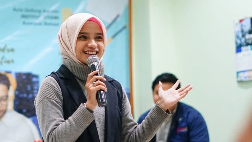 Profil Sherly Annavita: Influencer Aceh yang Diteror Usai Kritik Penanganan Bencana