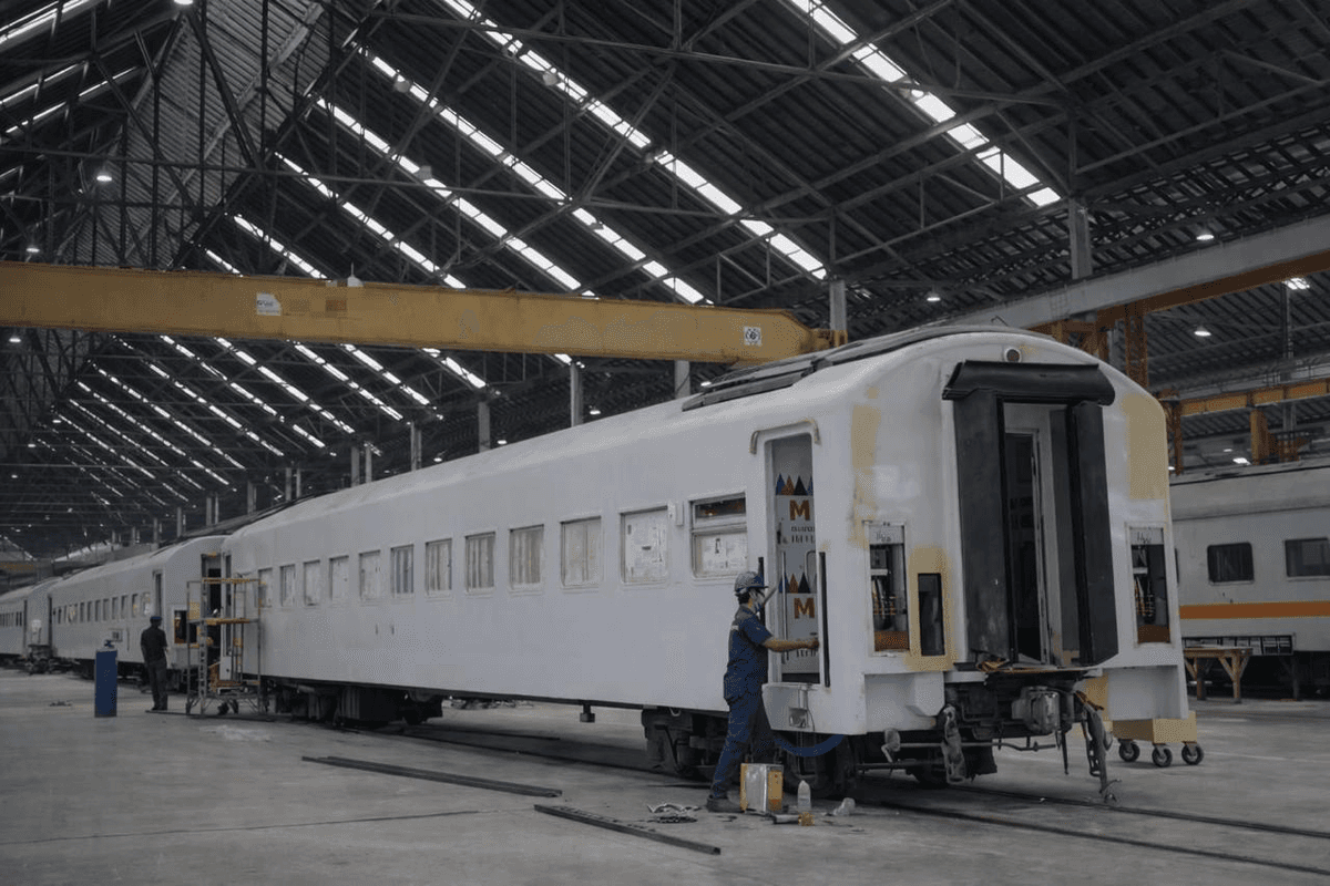 KAI Mulai Jual Tiket Kereta Ekonomi Kerakyatan Periode Lebaran, Yuk Jangan Sampai Ketinggalan!