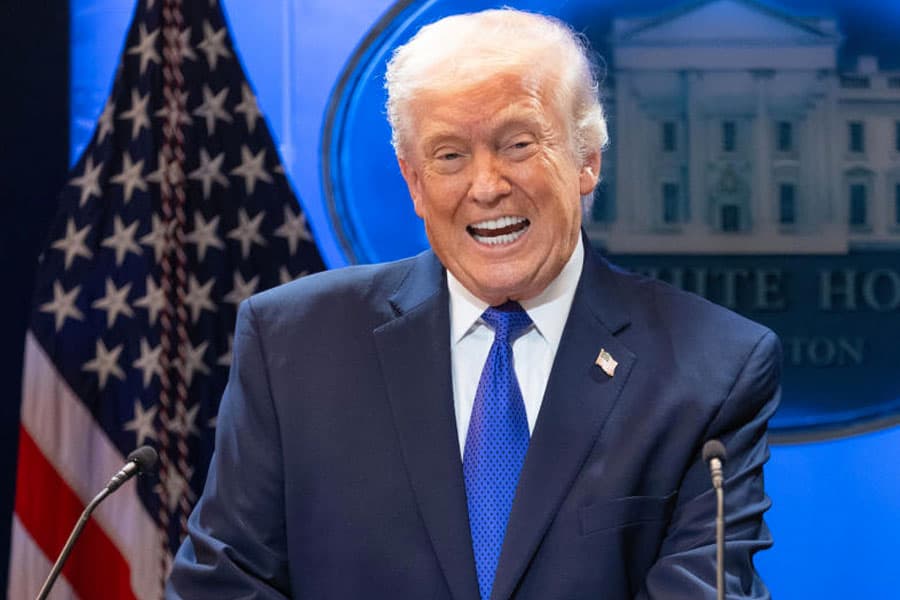 Klaim Trump soal Rudal Iran yang Bisa Capai Amerika Dibantah Intelijen AS