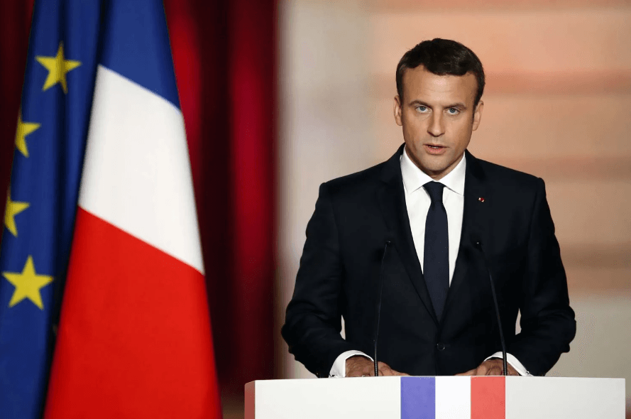 Tidak Mau Kecolongan, Macron Kerahkan Kapal Induk Nuklir Prancis ke Mediterania