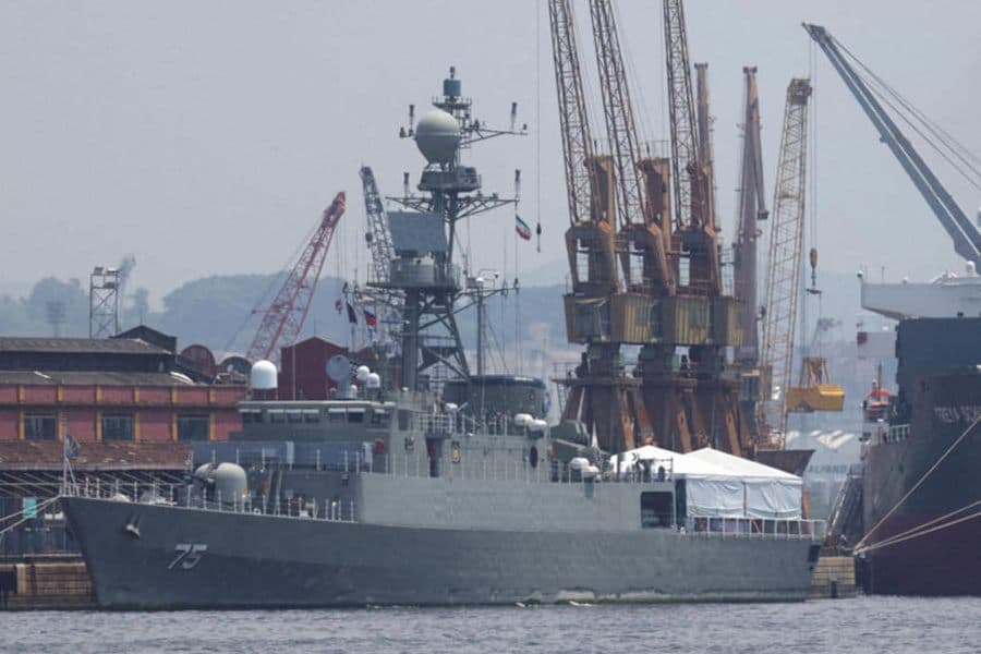 Ketika Nyali India Ciut Melihat Tamunya Kapal Perang Iran Tenggelam Ditorpedo AS