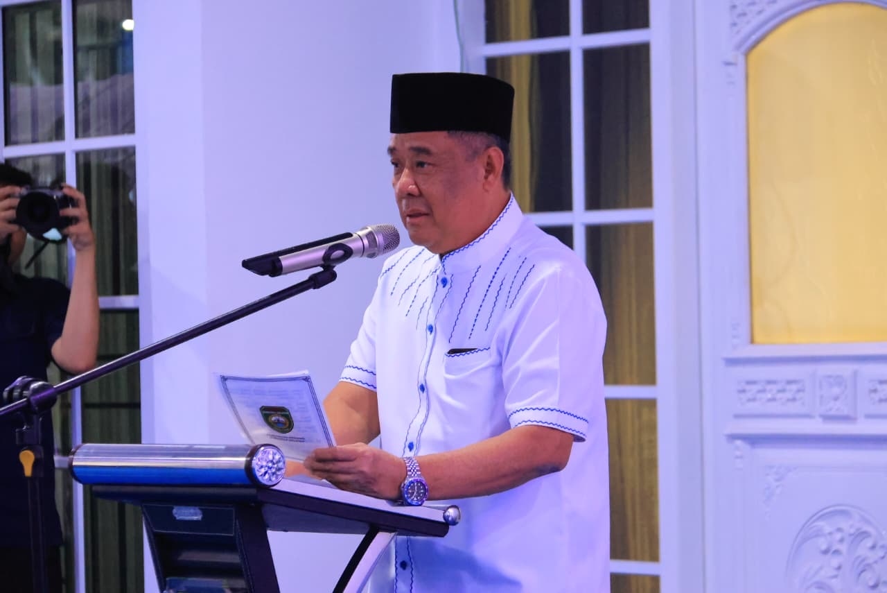 Wagub Cik Ujang Gelar Buka Puasa Bersama Keluarga Besar Lekipaliges