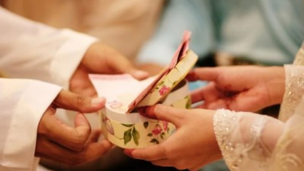 Hukum Suami Tidak Menafkahi Istri dalam Kacamata Islam