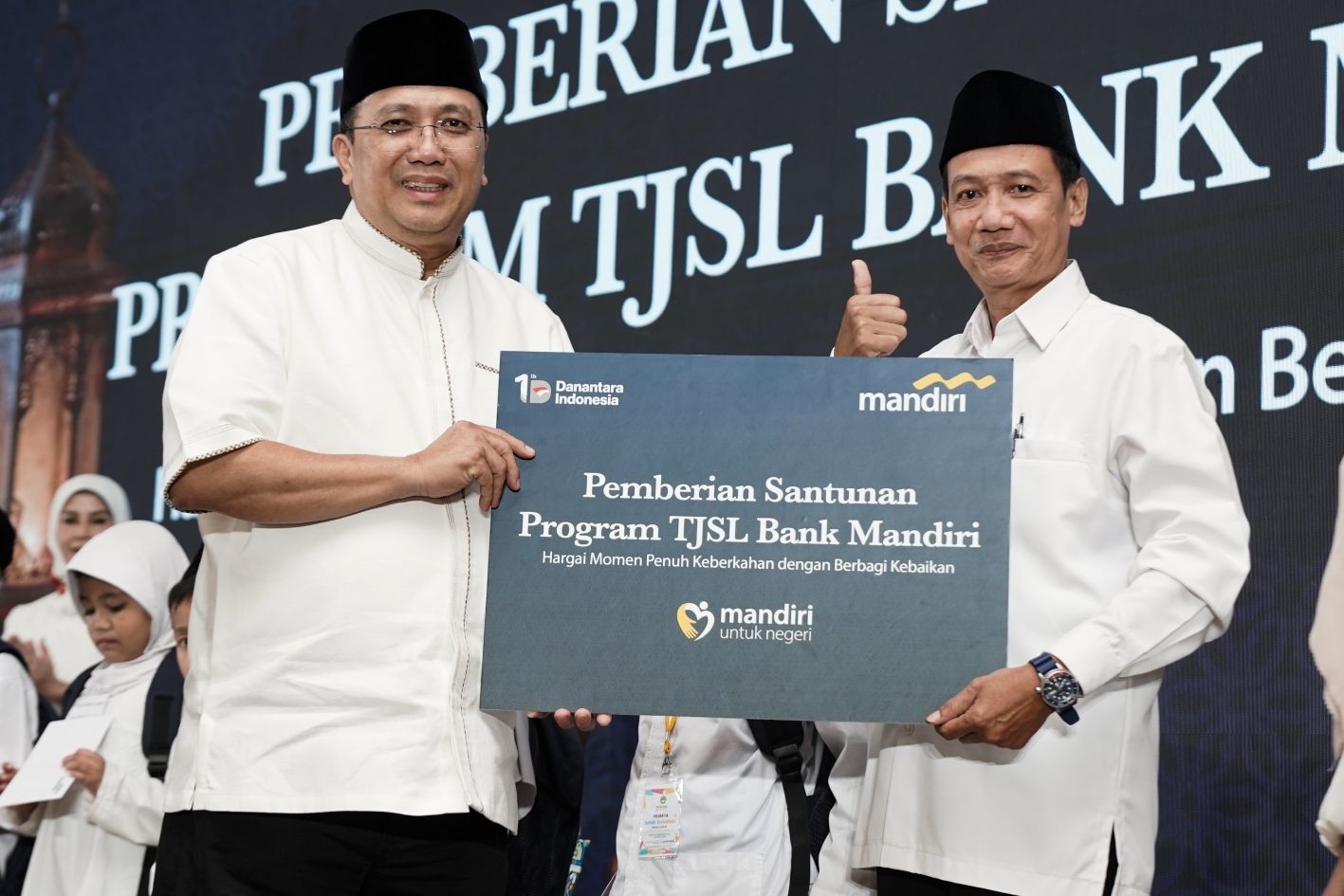 Melayani Sepenuh Hati, Bank Mandiri Salurkan Program Sosial bagi Lebih dari 114.000 Penerima Manfaat