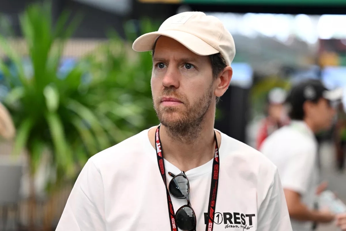 Sebastian Vettel Ingatkan Regulasi F1 Jangan Sampai Turunkan Adrenalin Pembalap