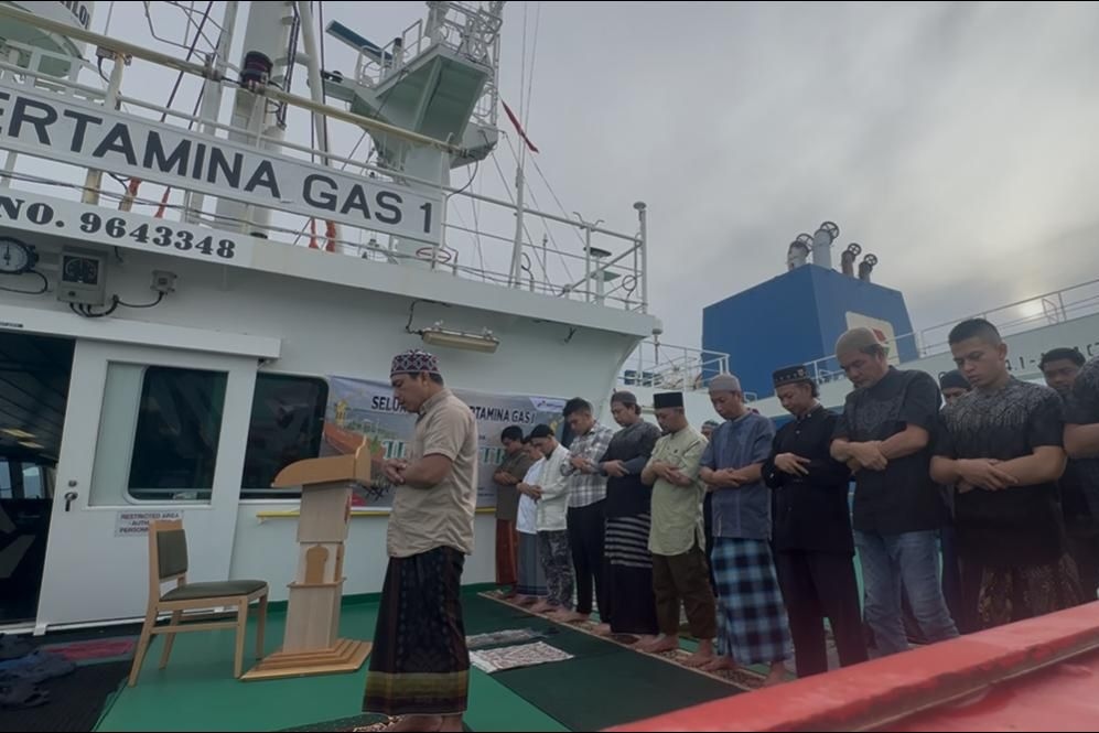 Lebaran di Tengah Laut, Dedikasi Pelaut Jaga Energi Nasional