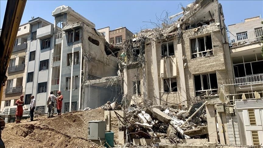 AS dan Israel Lancarkan Serangan Udara ke Kota Qom, 6 Warga Iran Dilaporkan Tewas