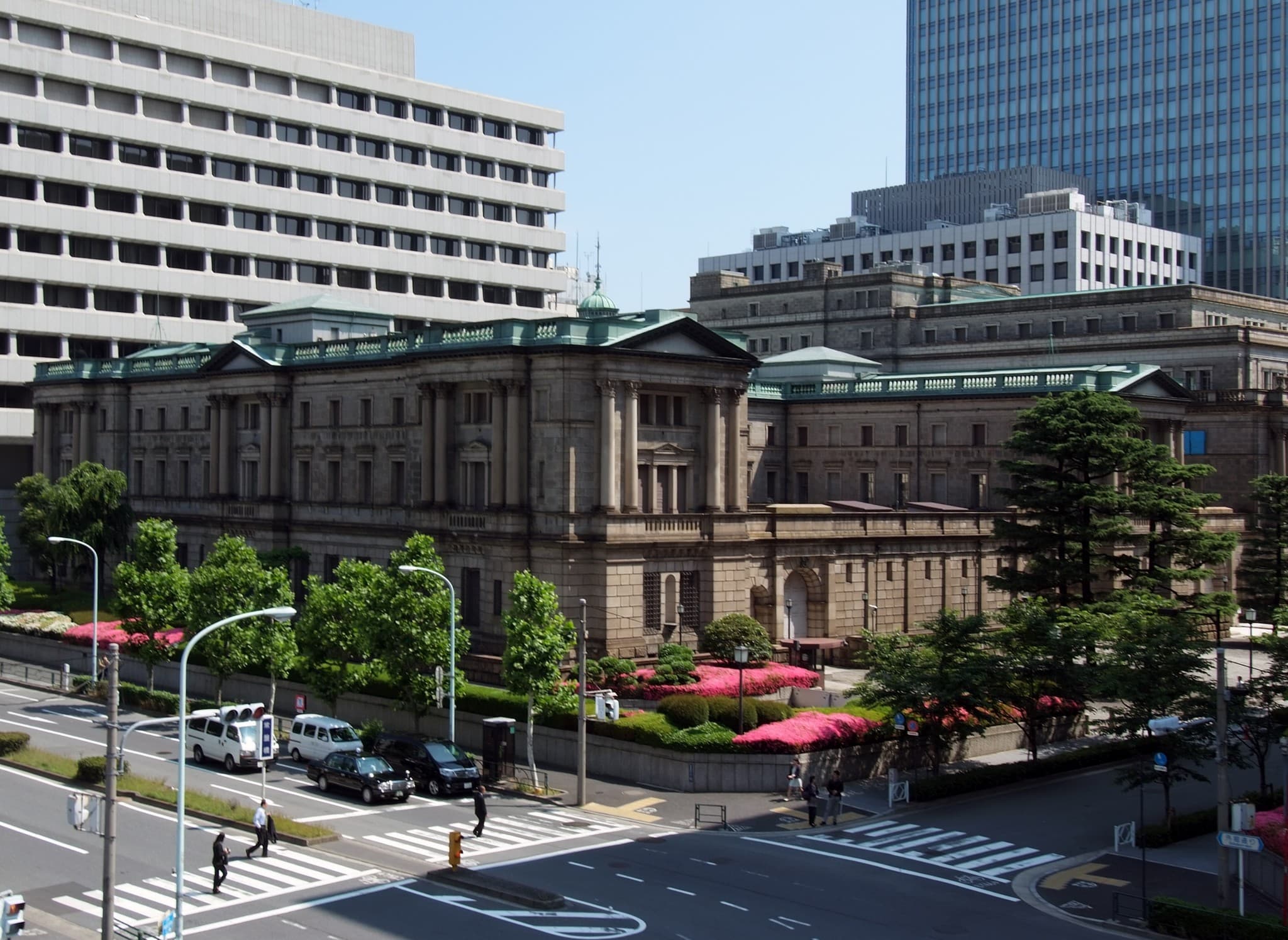 Yen Tembus 160 per Dolar AS, BOJ Buka Peluang Naikkan Suku Bunga