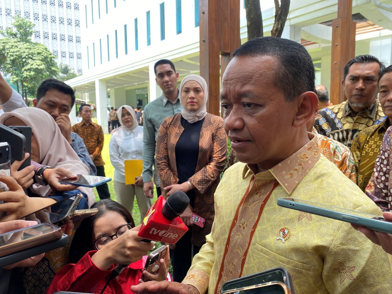 Bahlil Libatkan SPBU Swasta Bahas Harga BBM Nonsubsidi