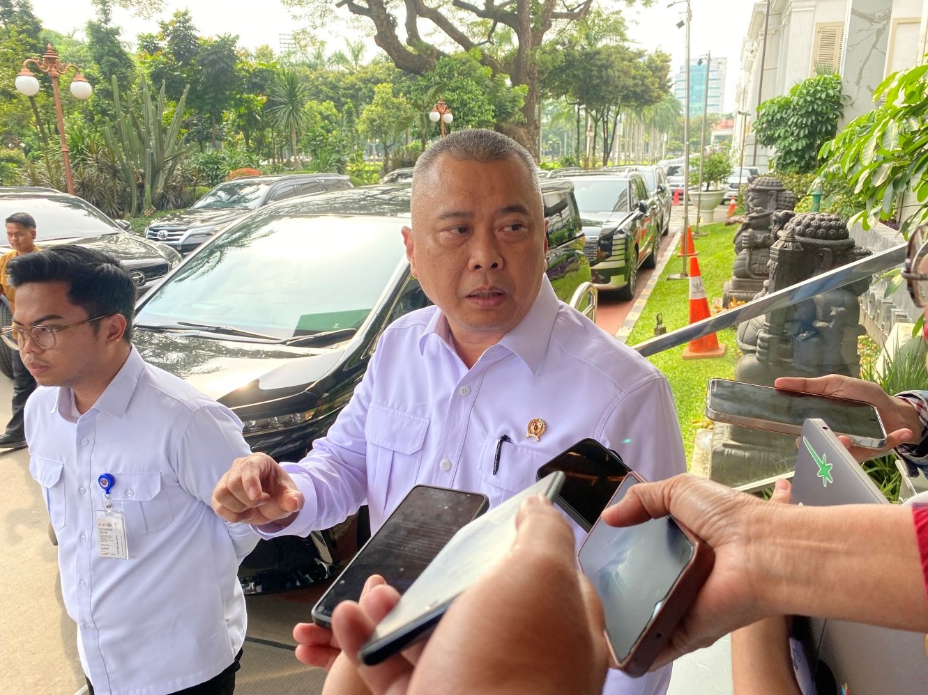 BBM Subsidi Tak Naik, Menhub Pastikan Tarif Transportasi Umum Tetap Stabil