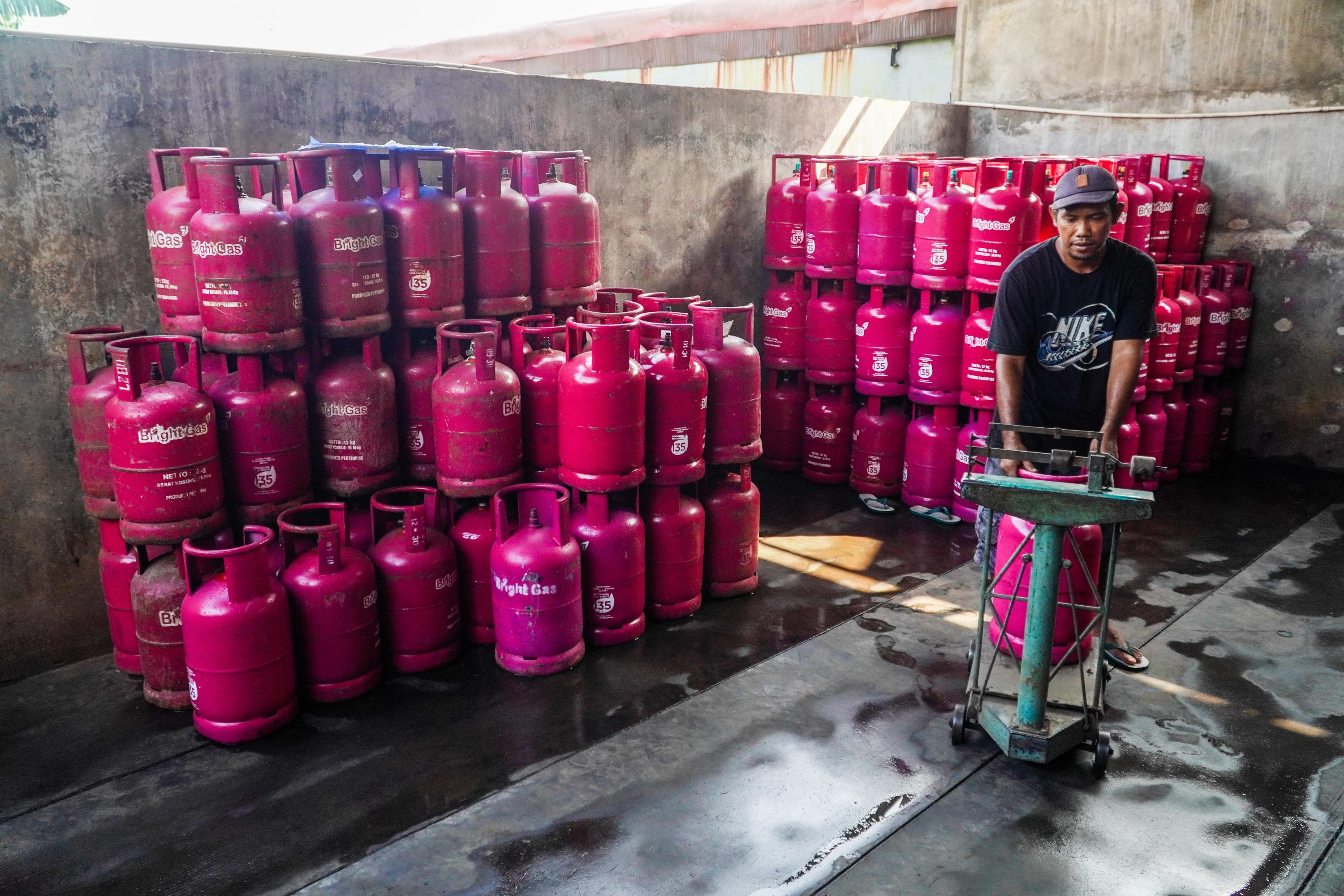Pertamina Naikkan Harga LPG Nonsubsidi