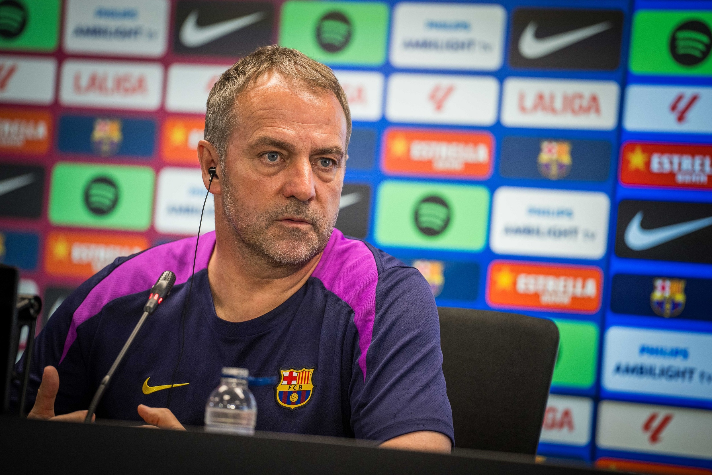 Hansi Flick Ingin Bertahan di Barcelona Sampai Juara Liga Champions dan Camp Nou Selesai Direnovasi