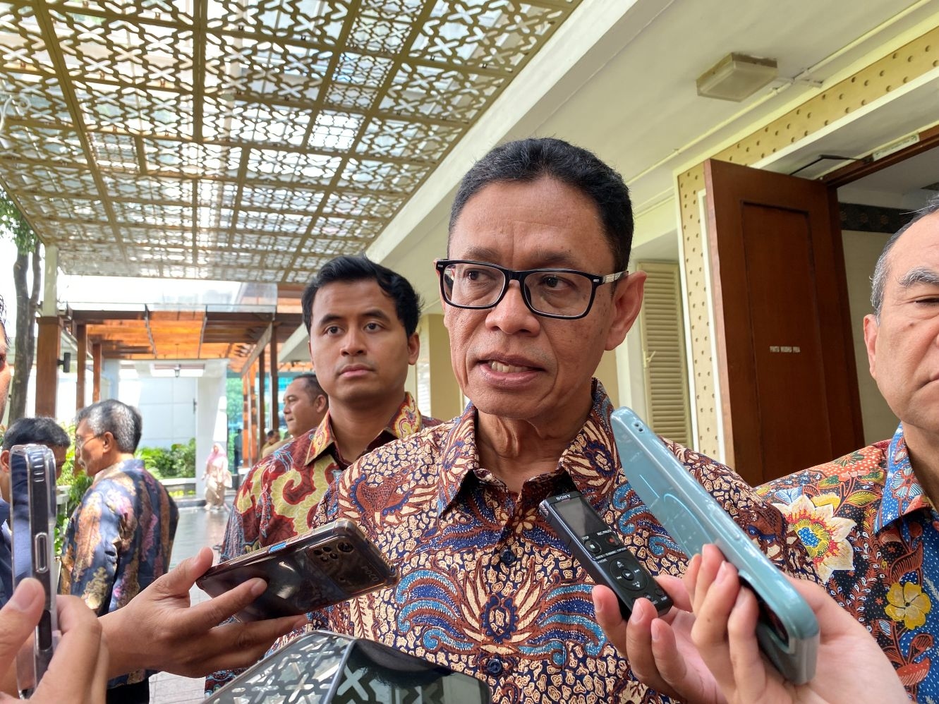 Opsi Gross Split Untung Tambang Masih Dikaji, Keputusan di Tangan Sidang Kabinet