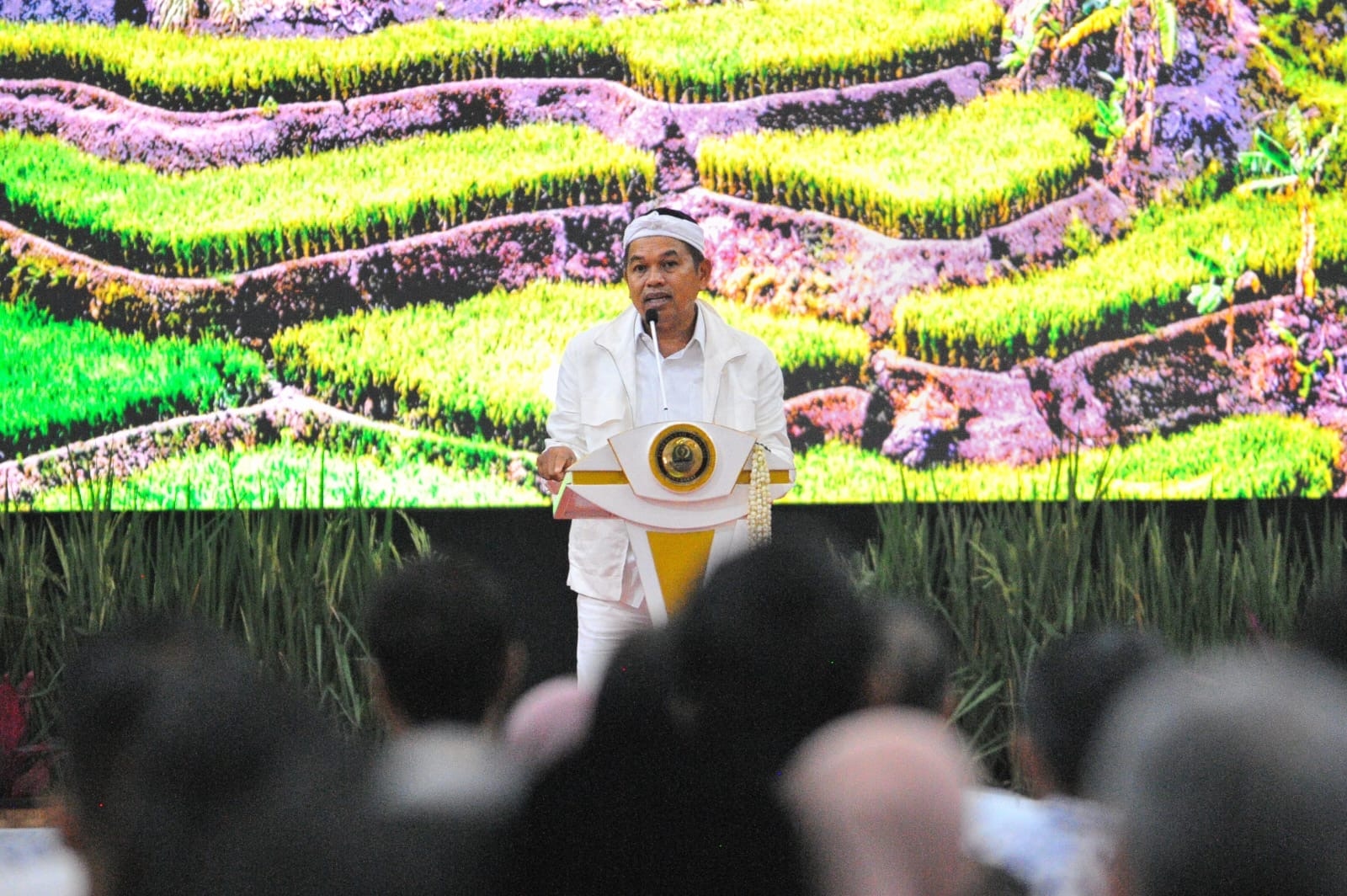 Dedi Mulyadi Buka Akses Siswa Miskin ke Sekolah Unggulan di Jawa Barat